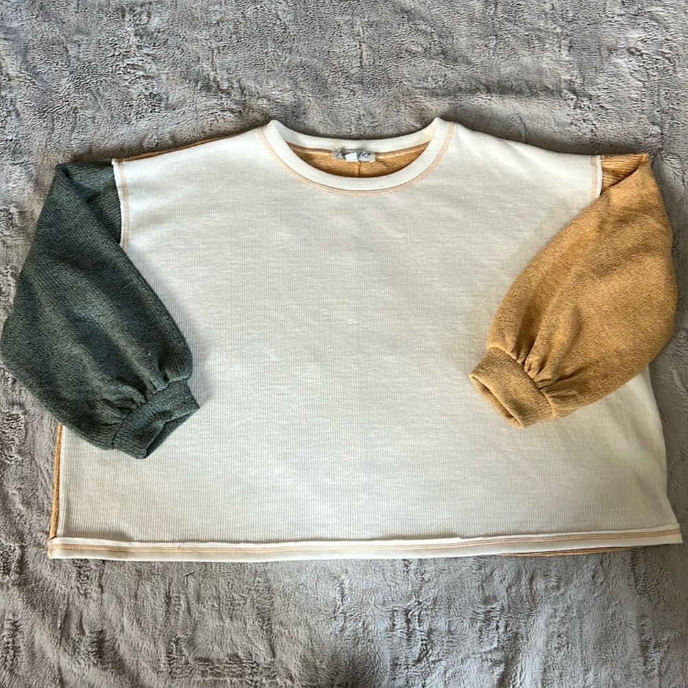 Crew Neck Colorblock Sweater